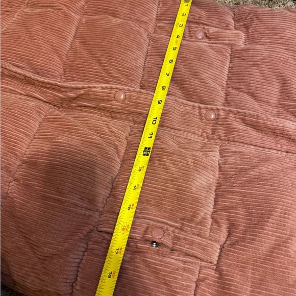 Levi’s Corduroy Puffer Jacket Hooded pink Women’s Size Small - Picture 14 of 16